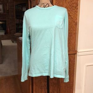 Pretty light green Vineyard Vines Top